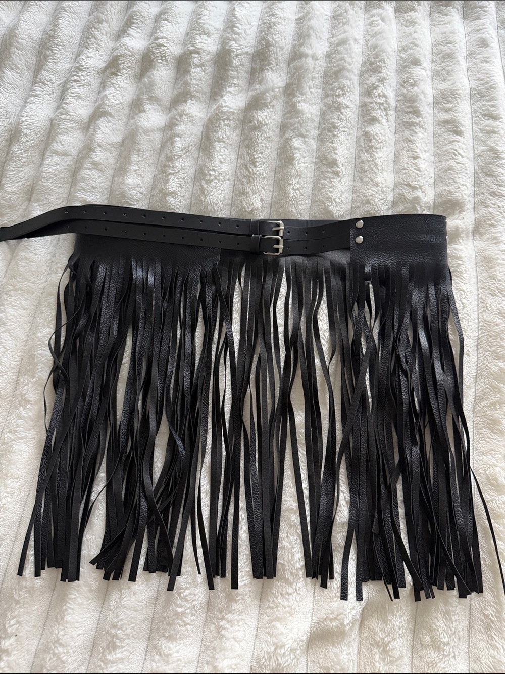 Woman’s fringe belt
